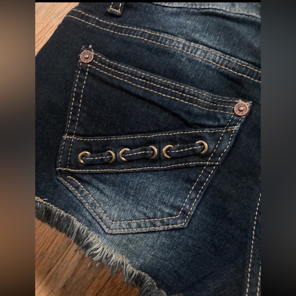 Two denim shorts - Picture 6 of 6